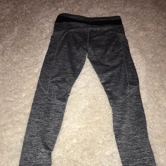 Fitted Low Rise Leggings - Picture 2 of 3